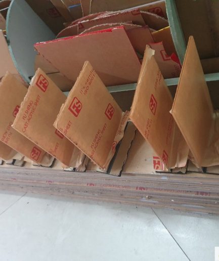 Phôi mica đã cắt gia công